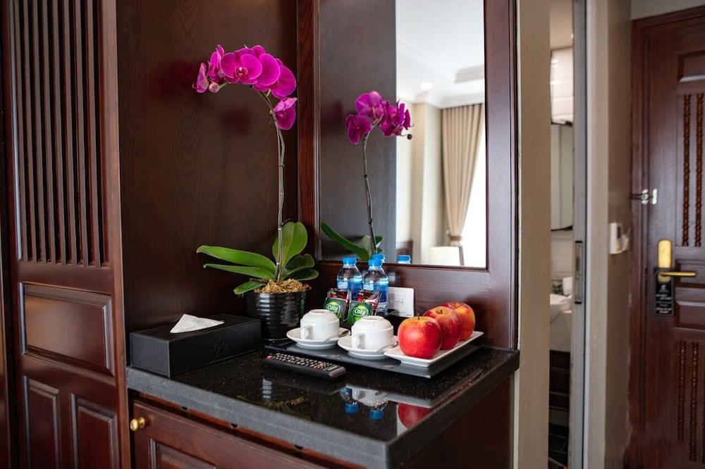 Hanoi Golden Lotus Aman Hotel Екстер'єр фото